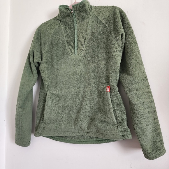 soft fuzzy green 3/4 pullover - Picture 1 of 6